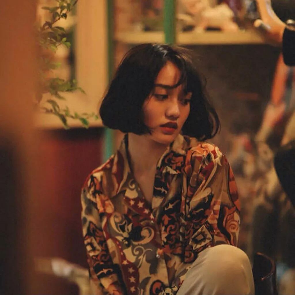 微信阳光气质性感女头