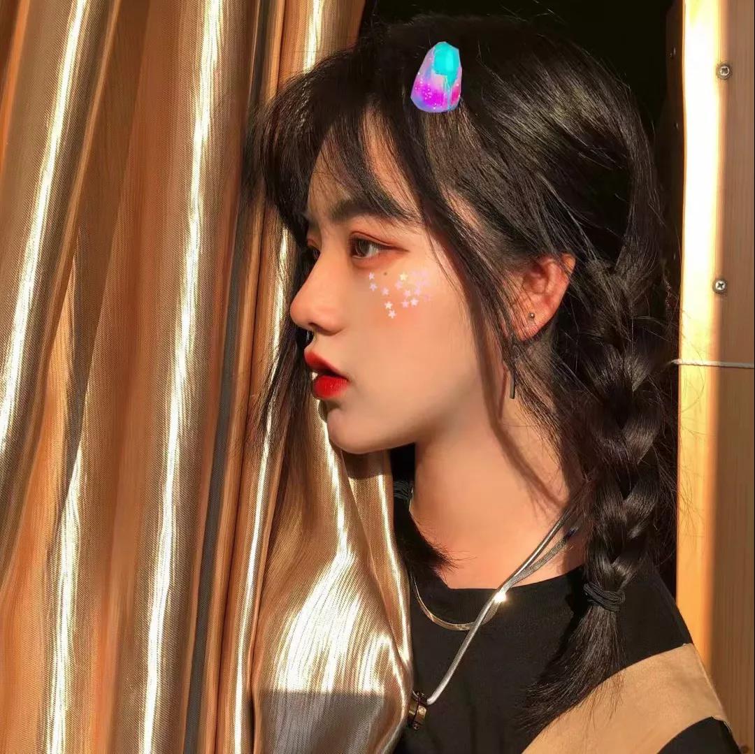 微信阳光气质性感女头