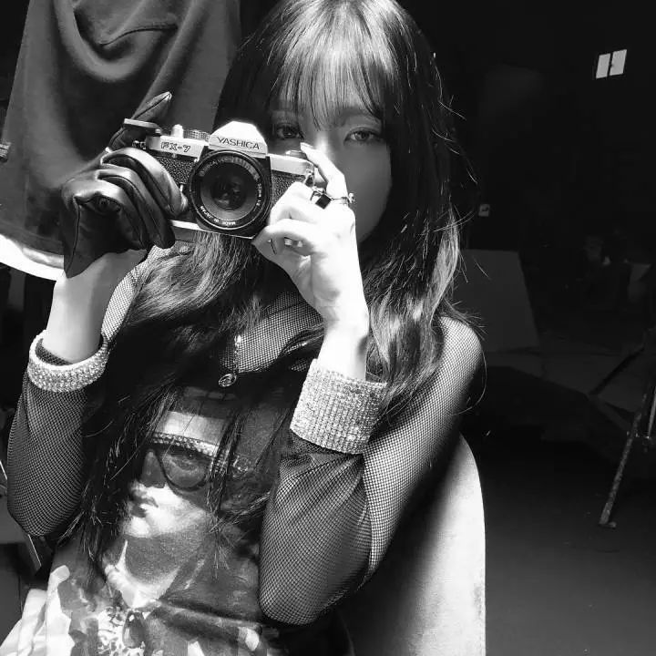 微信阳光气质性感女头