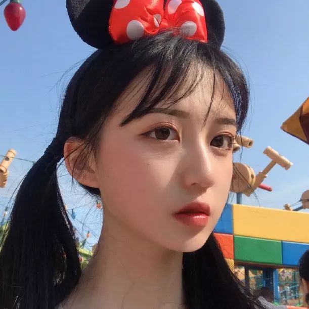 微信阳光气质性感女头