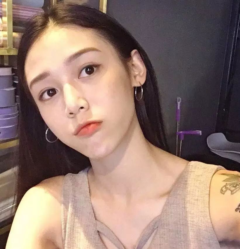 微信阳光气质性感女头