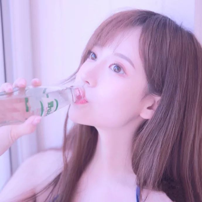 微信阳光气质性感女头