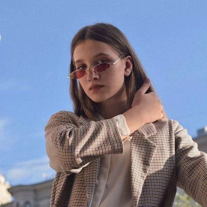 微信阳光气质性感女头