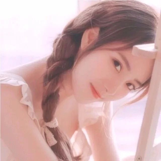 微信阳光气质性感女头