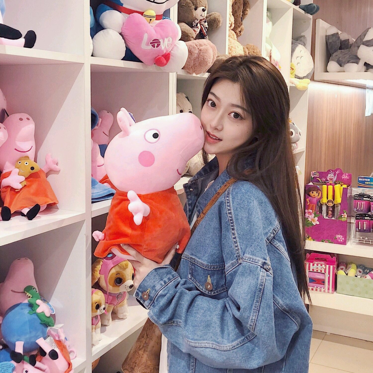 微信清新简洁阳光女头