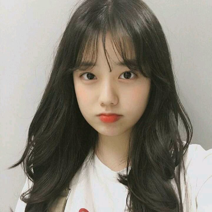 微信清新简洁阳光女头