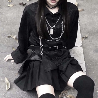 玩网专用的微信高清气质骚气女生部位头像下载