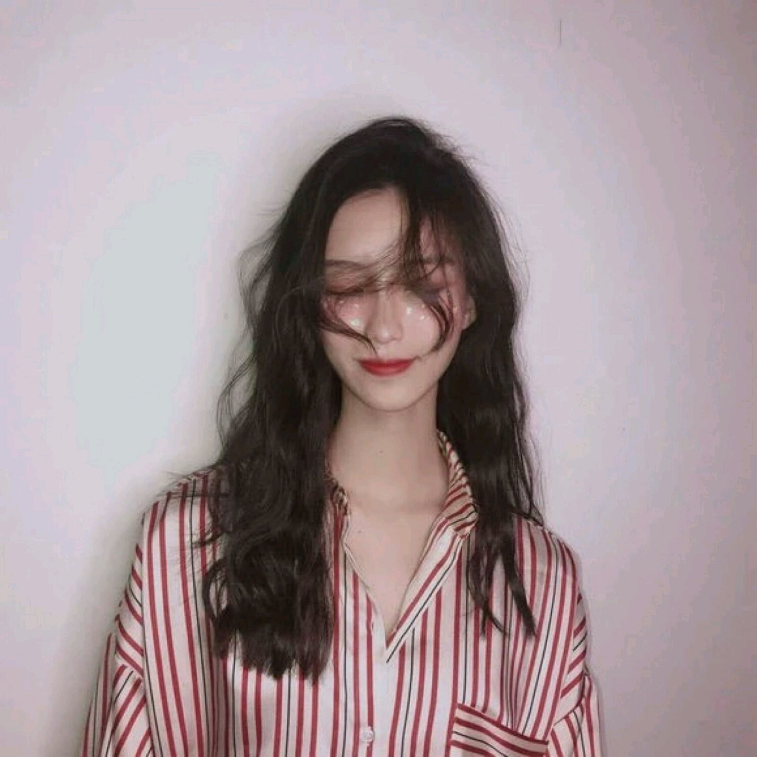 微信清新简洁阳光女头