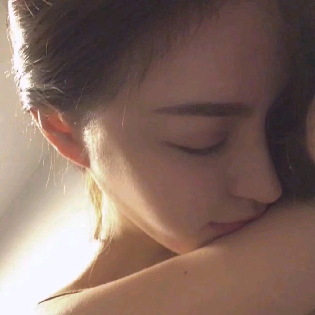 微信文艺森系好看气质女头