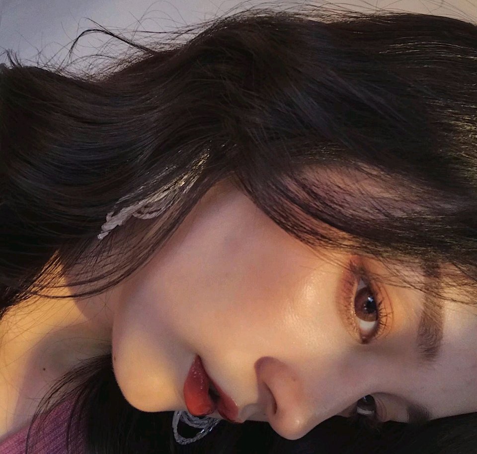 微信文艺森系好看气质女头