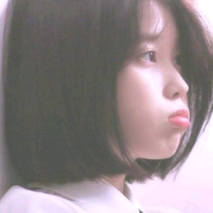 微信文艺森系好看气质女头