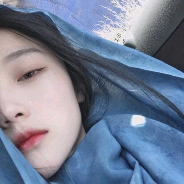 微信文艺森系好看气质女头