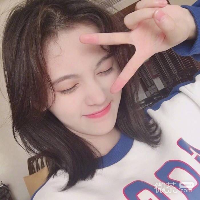 微信佛系简洁气质女头