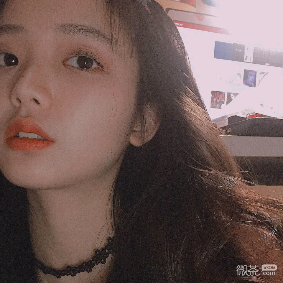 清新简洁阳光微信女头