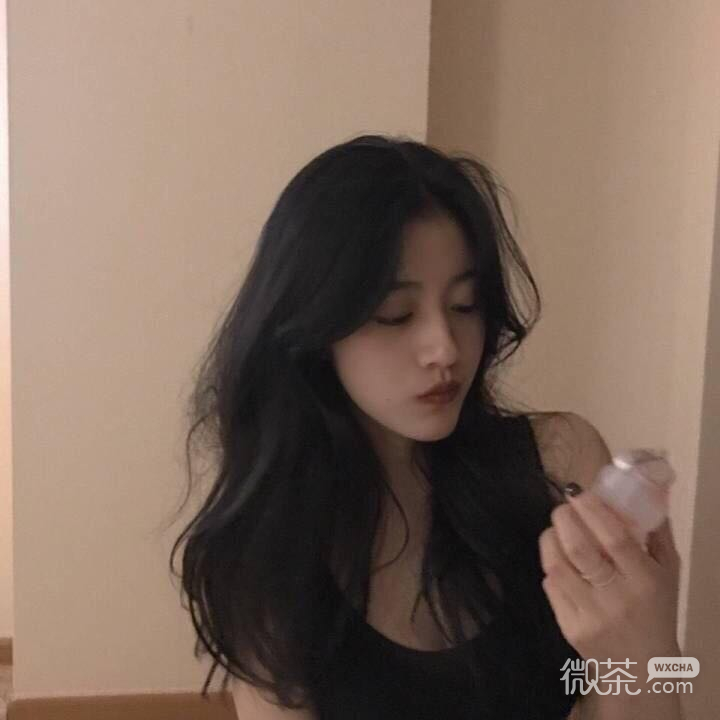 清新简洁阳光微信女头
