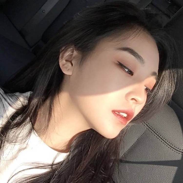 微信清新阳光高颜值时尚女头