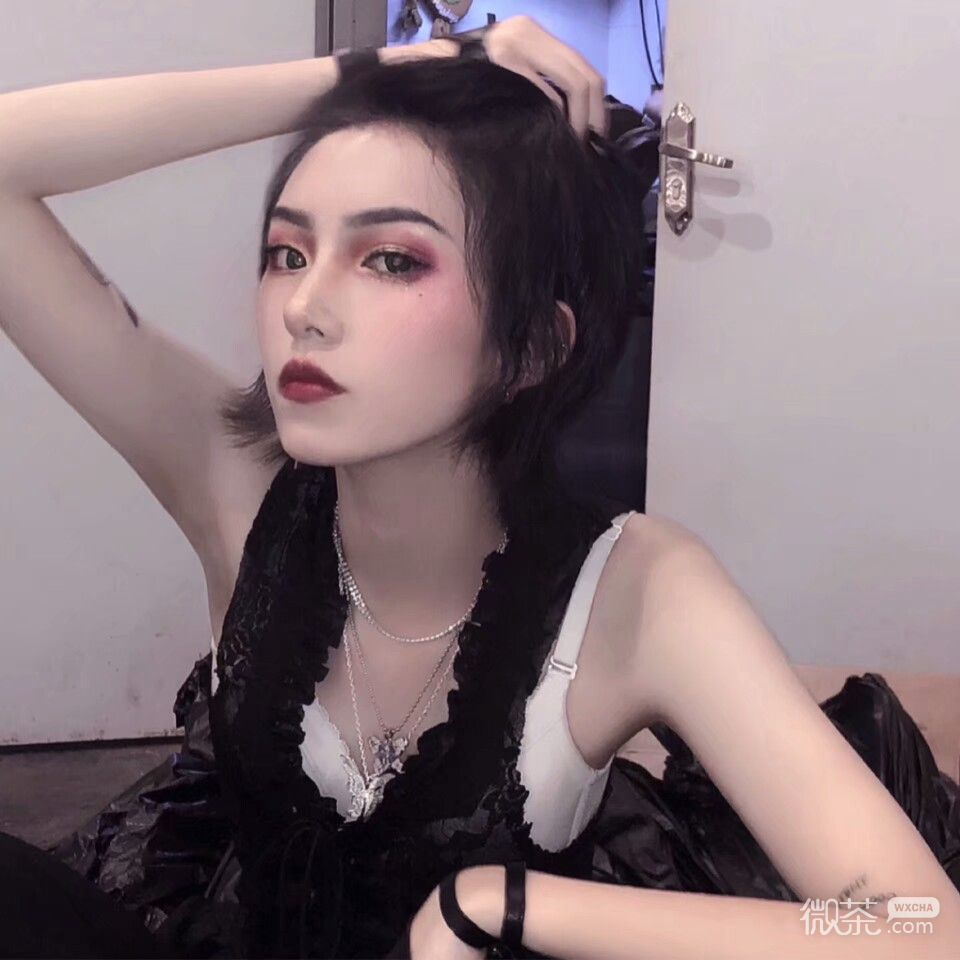 微信阳光清新性感女头