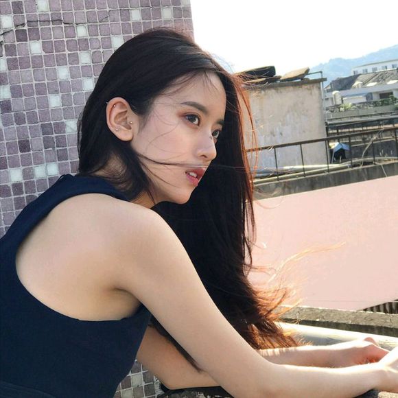 微信清新阳光高颜值时尚女头