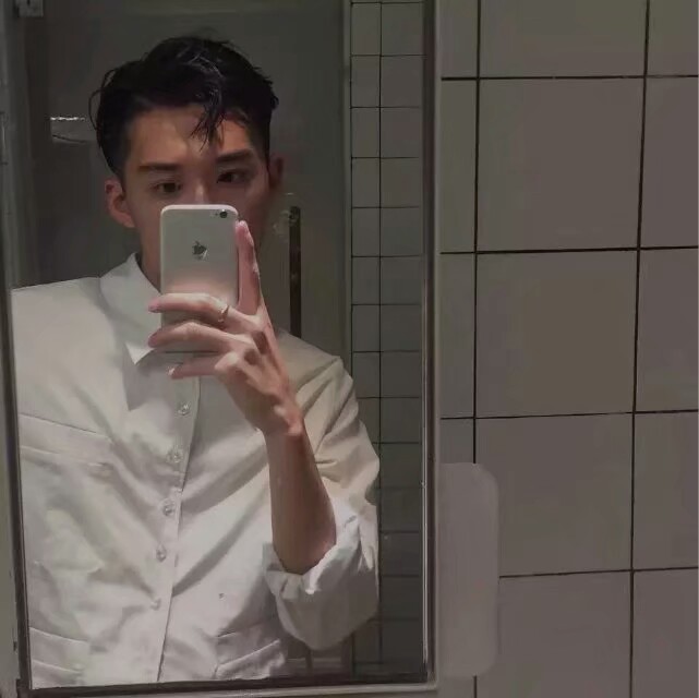 微信阳光佛系时尚男头