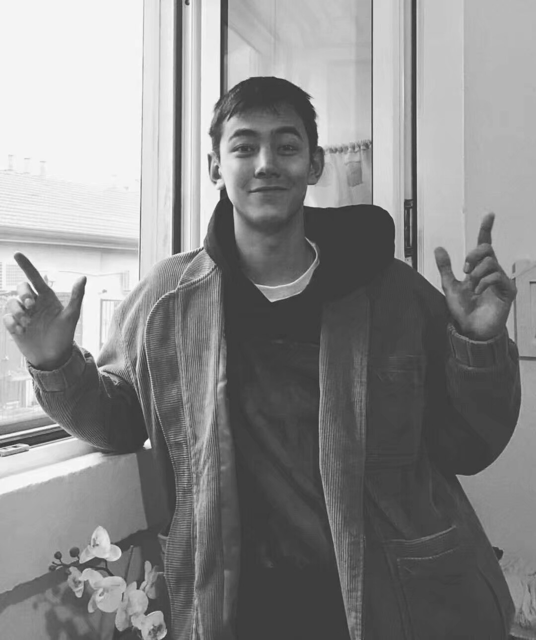 微信阳光佛系时尚男头