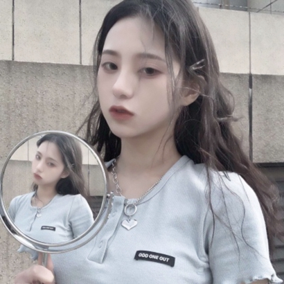 时尚潮流范的微信帅气女生头像合集下载