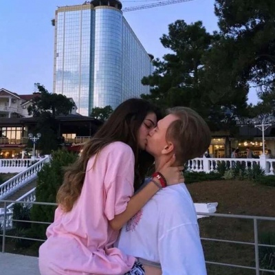 唯美简单的小清新的微信情侣头像合集下载