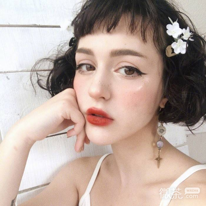 微信可爱青春气质女头