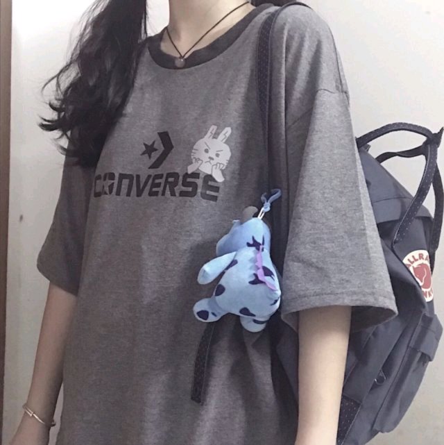 2019微信最新最潮的时尚紫色系女生头像合集下载