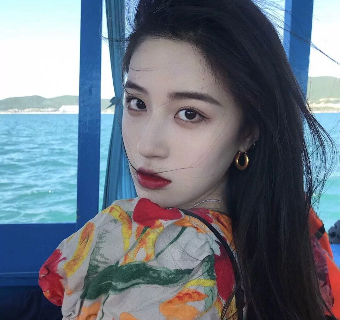 微信清新高颜值霸气御姐女头