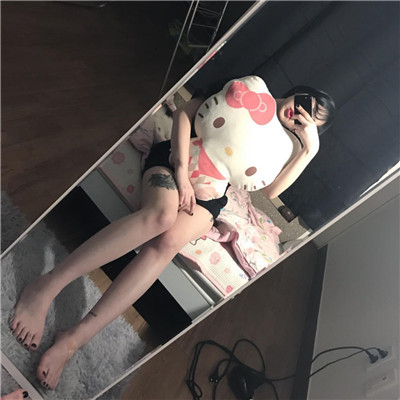 微信可爱气质温馨女头