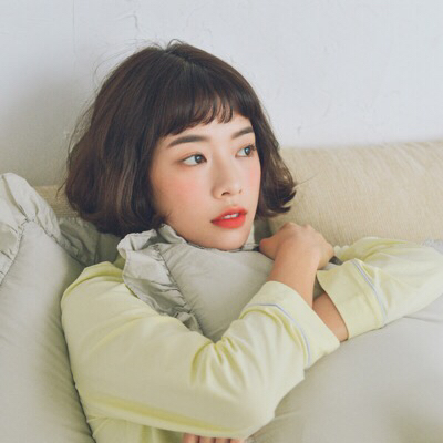 微信可爱气质温馨女头