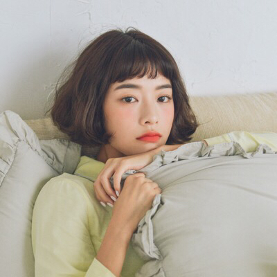 微信可爱气质温馨女头