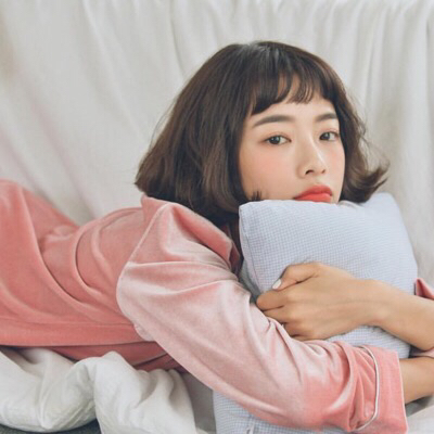 微信可爱气质温馨女头