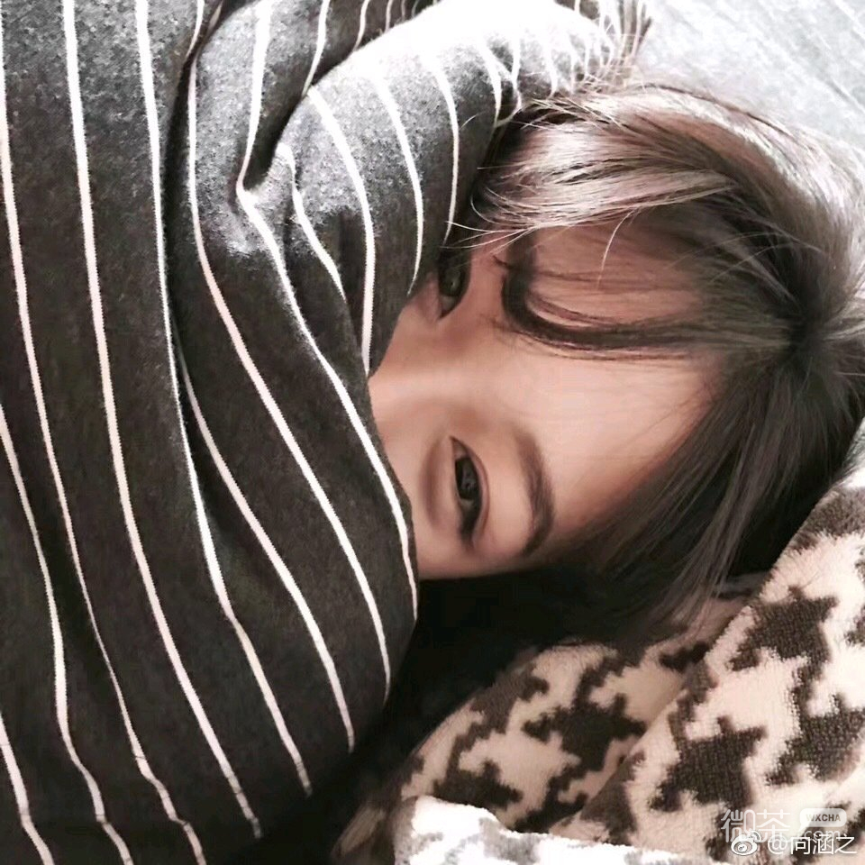 微信时尚清新阳光女头