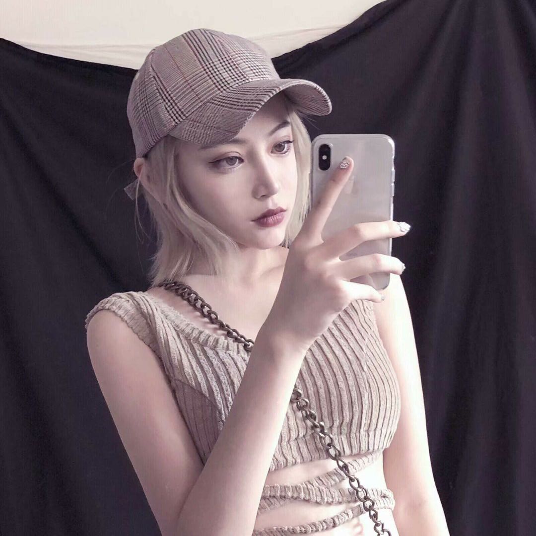 微信时尚霸气潮流女头