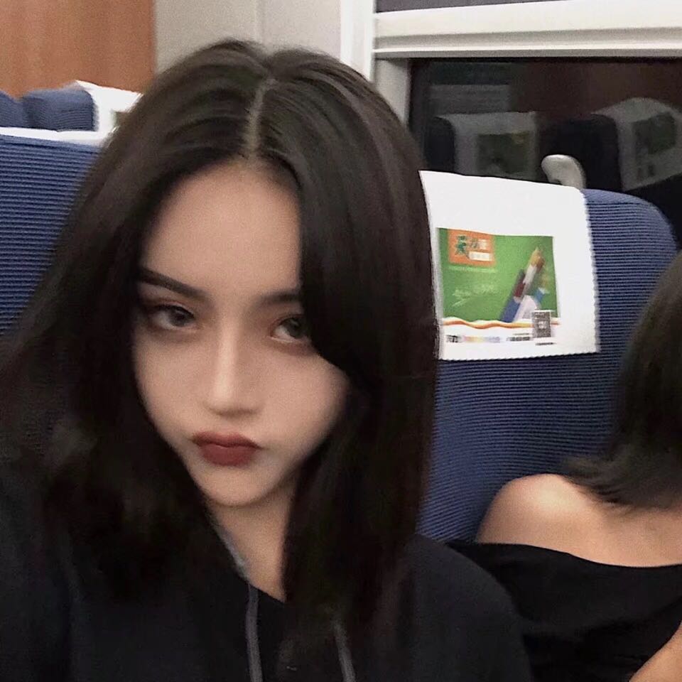 微信时尚霸气潮流女头