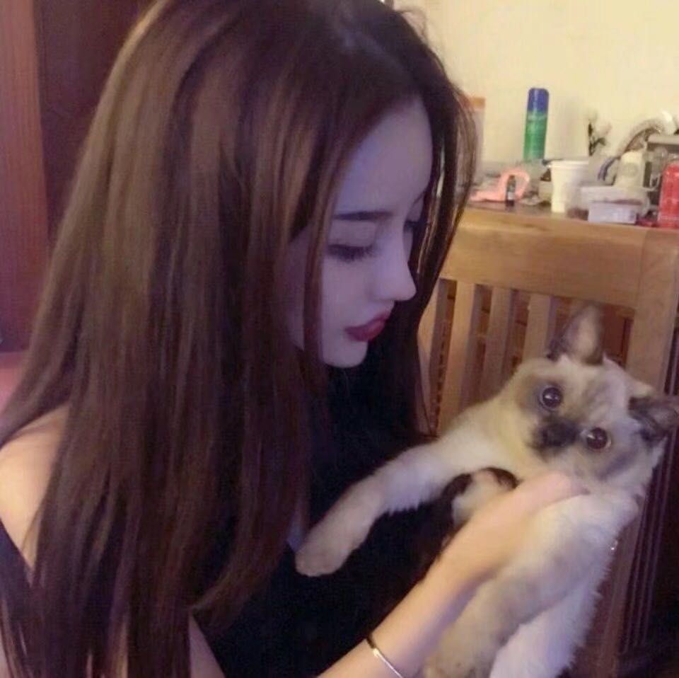 微信时尚霸气潮流女头