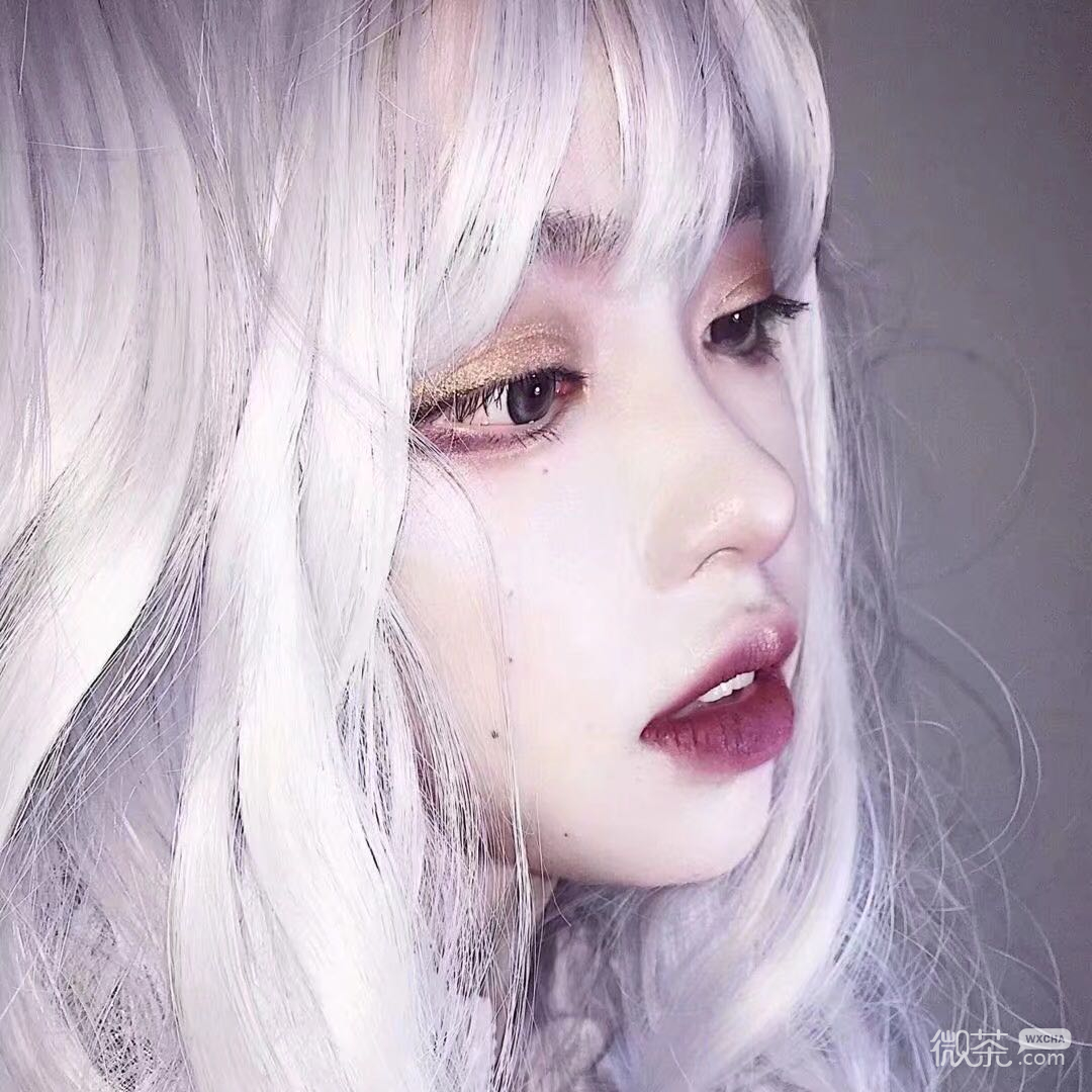 微信可爱阳光气质女头