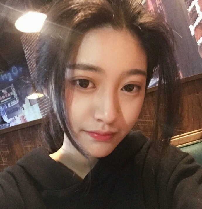 微信时尚霸气潮流女头