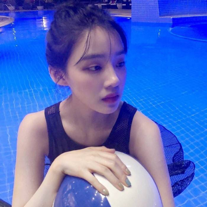 微信时尚霸气潮流女头