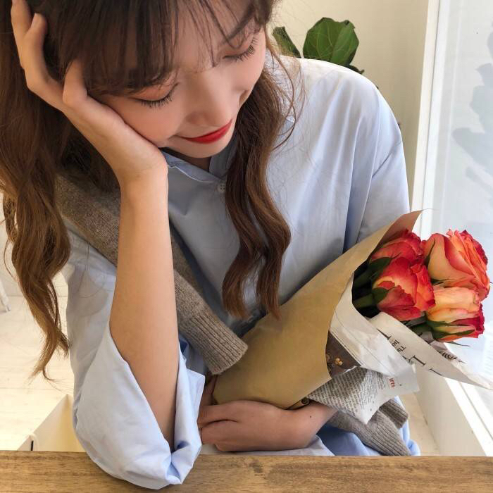 微信时尚霸气潮流女头