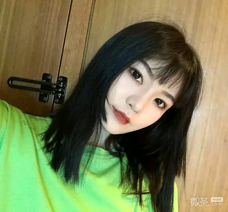微信粉嫩清新气质女头
