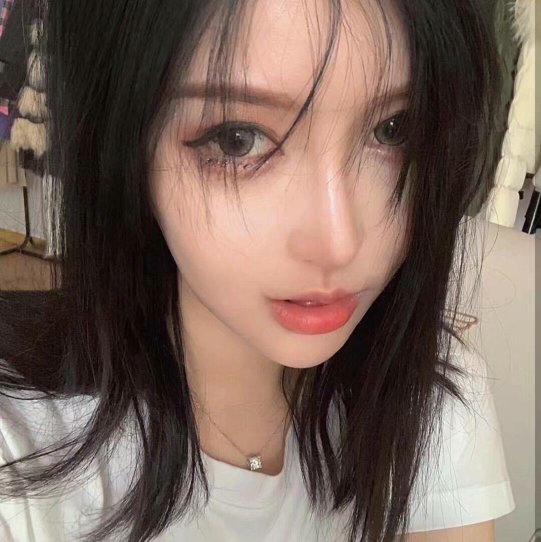 微信时尚霸气潮流女头