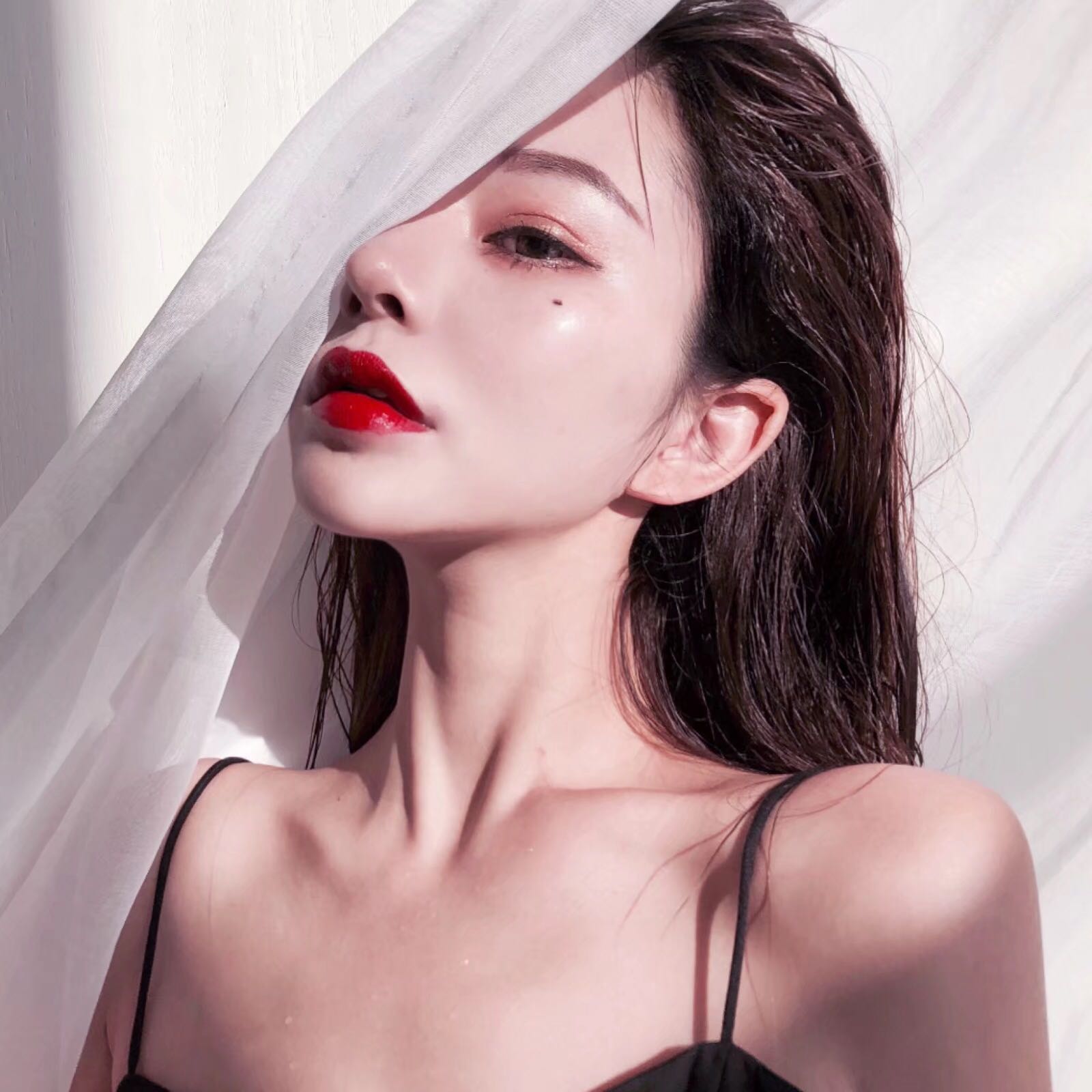 微信时尚霸气潮流女头