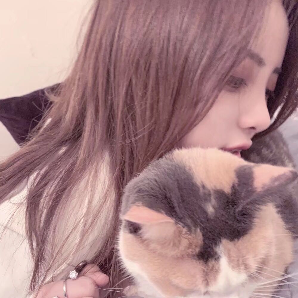 微信时尚霸气潮流女头