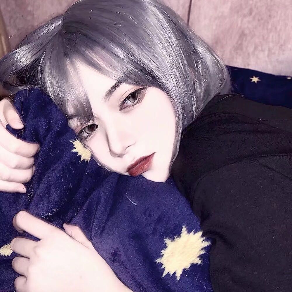 微信时尚霸气潮流女头