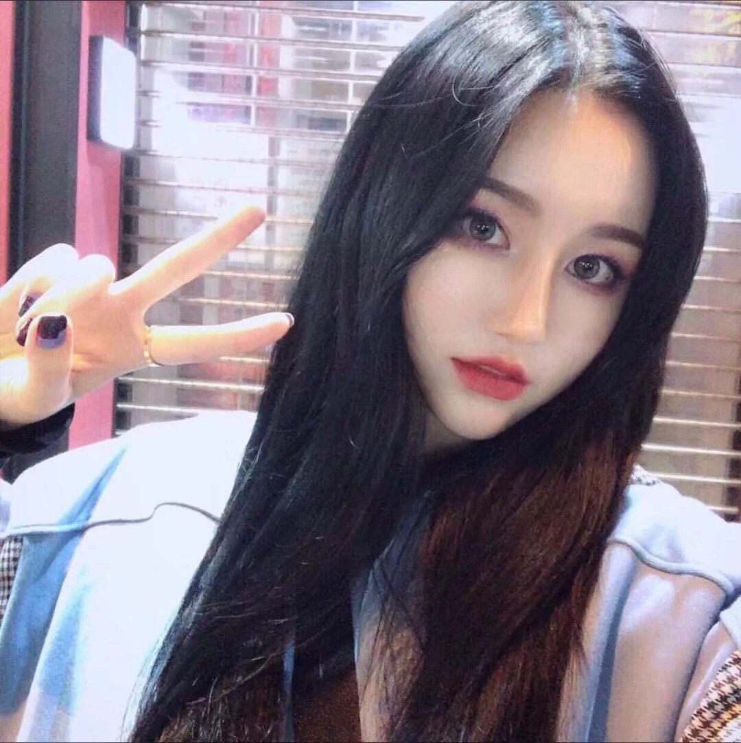 微信时尚霸气潮流女头