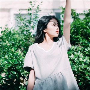 唯美意境的微信文艺女青年头像合集下载