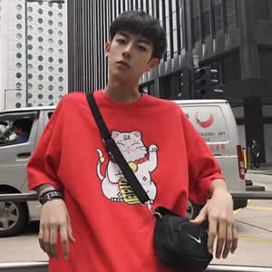 颜值满分的微信最新帅气型男头像合集下载