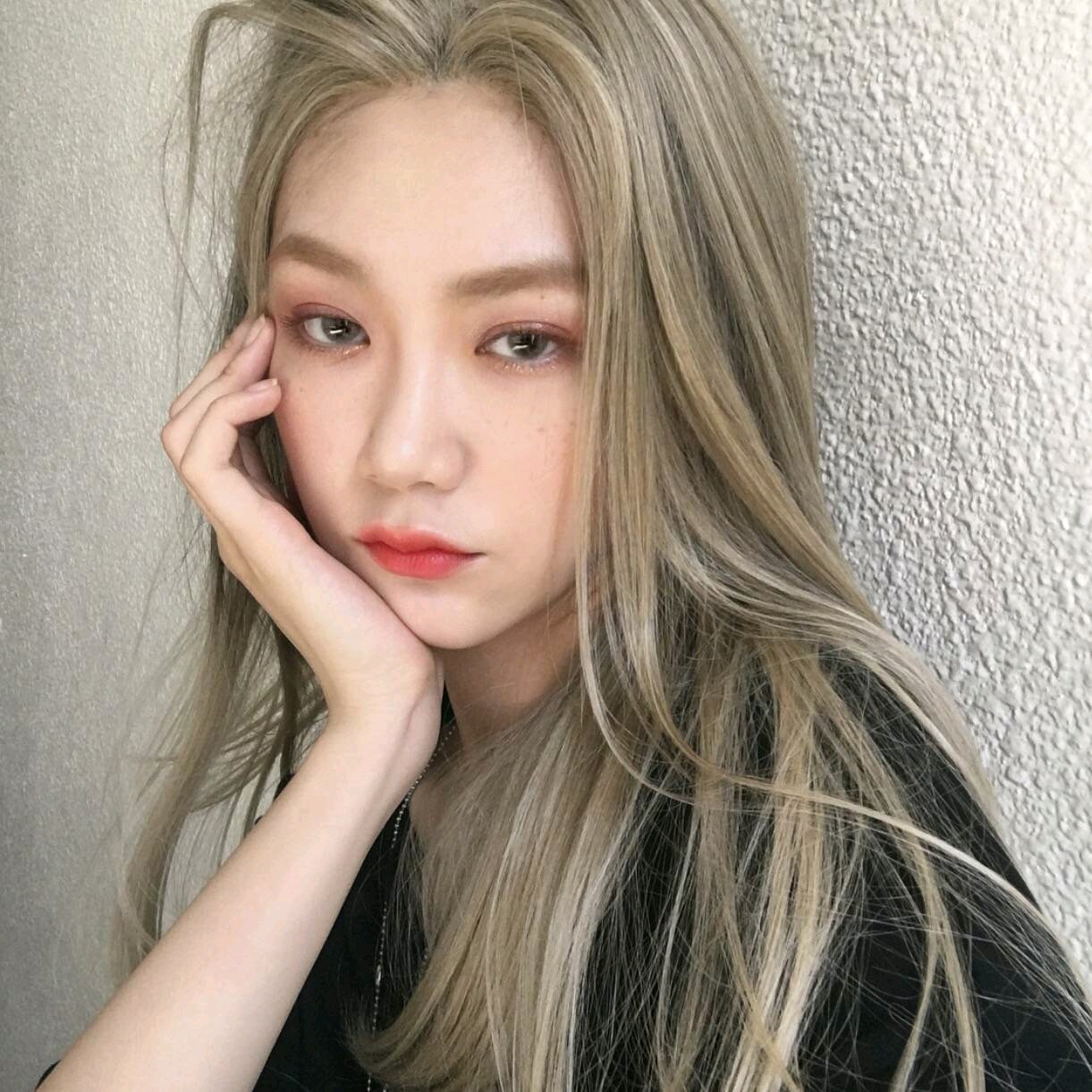 微信清新气质文艺时尚女头